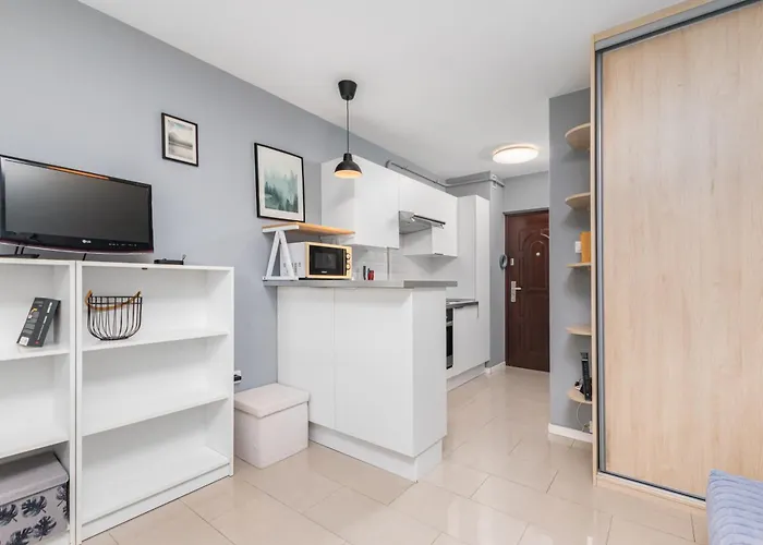 Jasielska 38-42 By Homeprime Warsaw